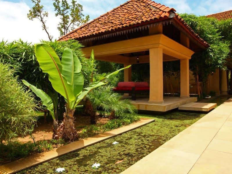 Hotel Tuli Tiger Corridor à Kurha Extérieur photo